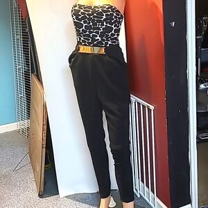 NYC Sleeveless Black & White JumpSuit